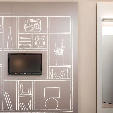 Ibis Liberdade Отель 2*