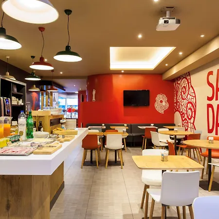 Ibis Liberdade Hotel 2*