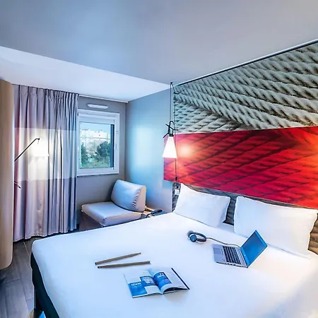 Hotell Ibis Liberdade 2*