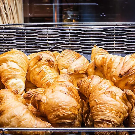 Ibis Liberdade Otel 2*