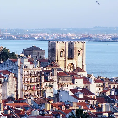 Otel Ibis Liberdade Lisboa