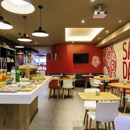 Ibis Liberdade 2*