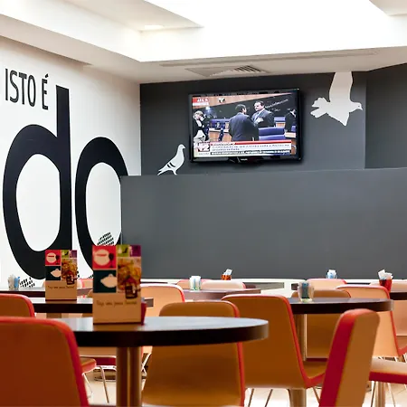 ホテル イビス リベルダーデ 2*